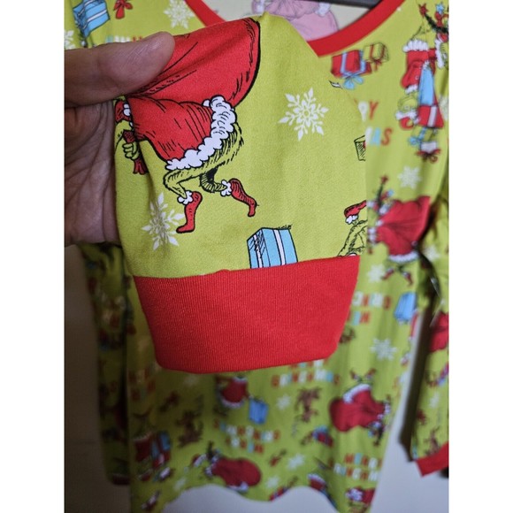 Dr. Seuss The Grinch Womens Plus 2X Soft Christmas 2 Piece Pajama Set Green Red - Picture 5 of 10